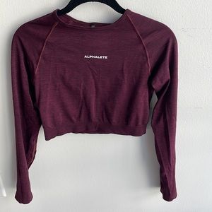 Alphalete amplify crop top